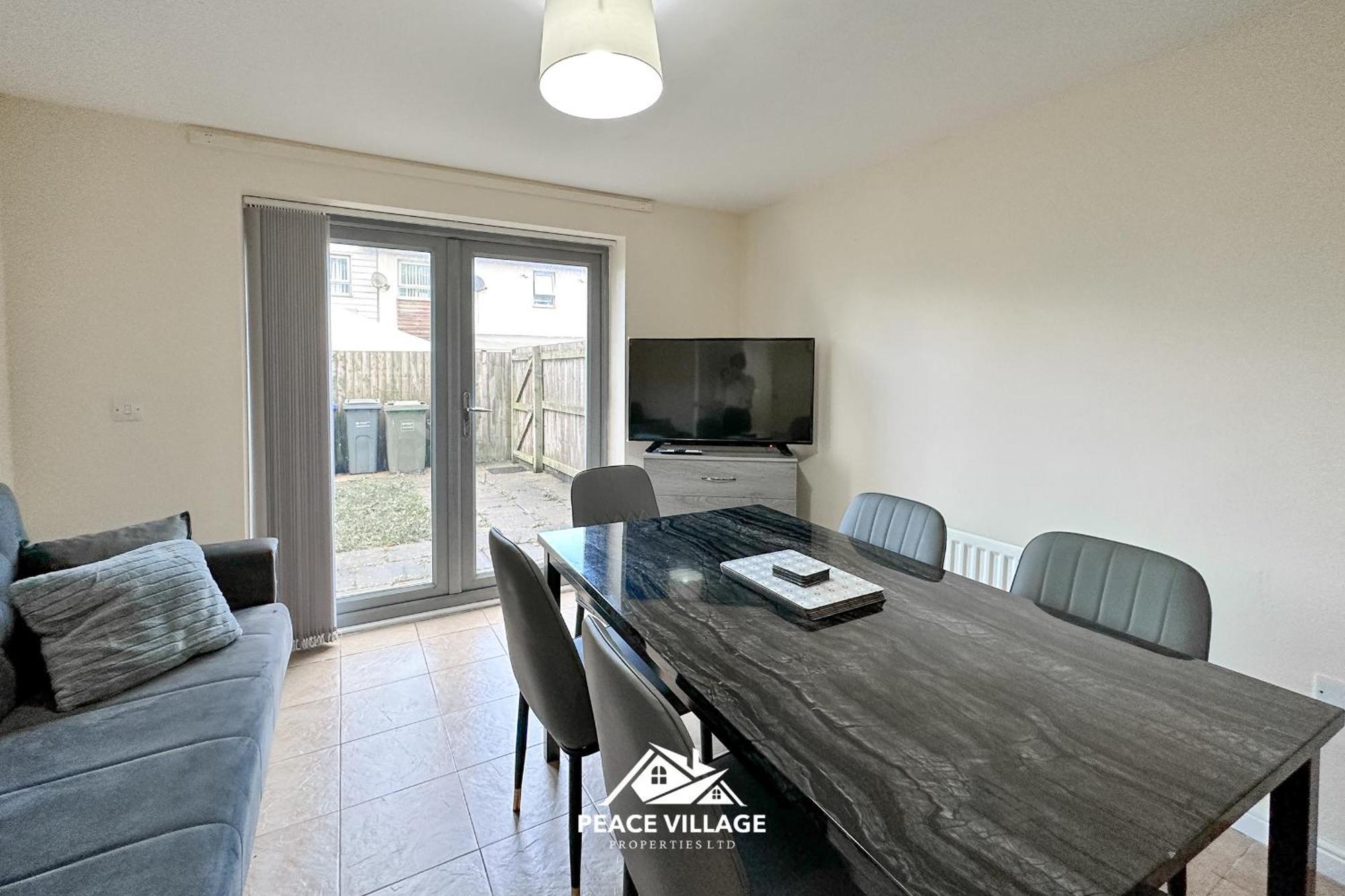 Ashton Co-Living - Private Room Self-Cater Manchester Buitenkant foto