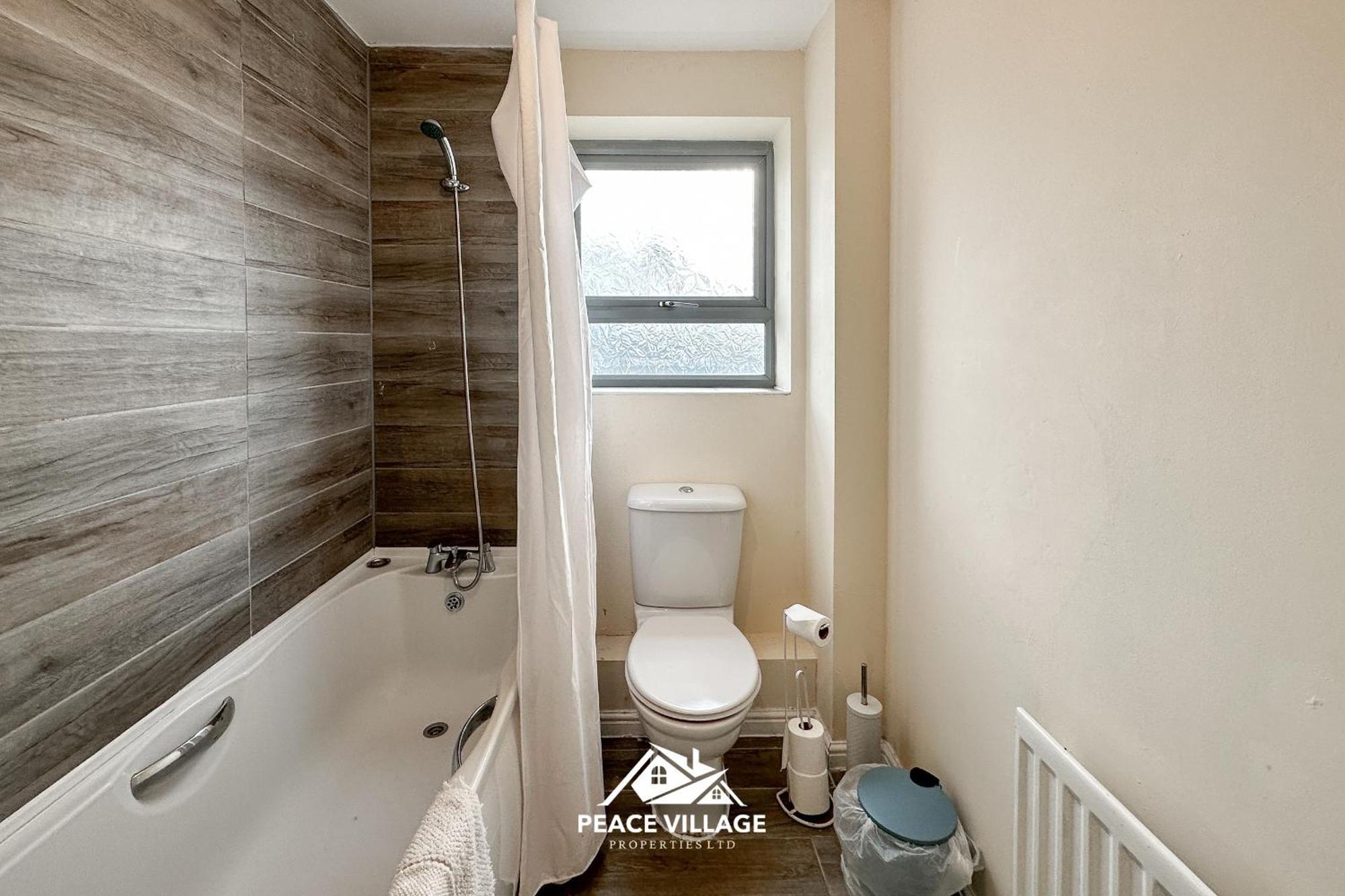 Ashton Co-Living - Private Room Self-Cater Manchester Buitenkant foto