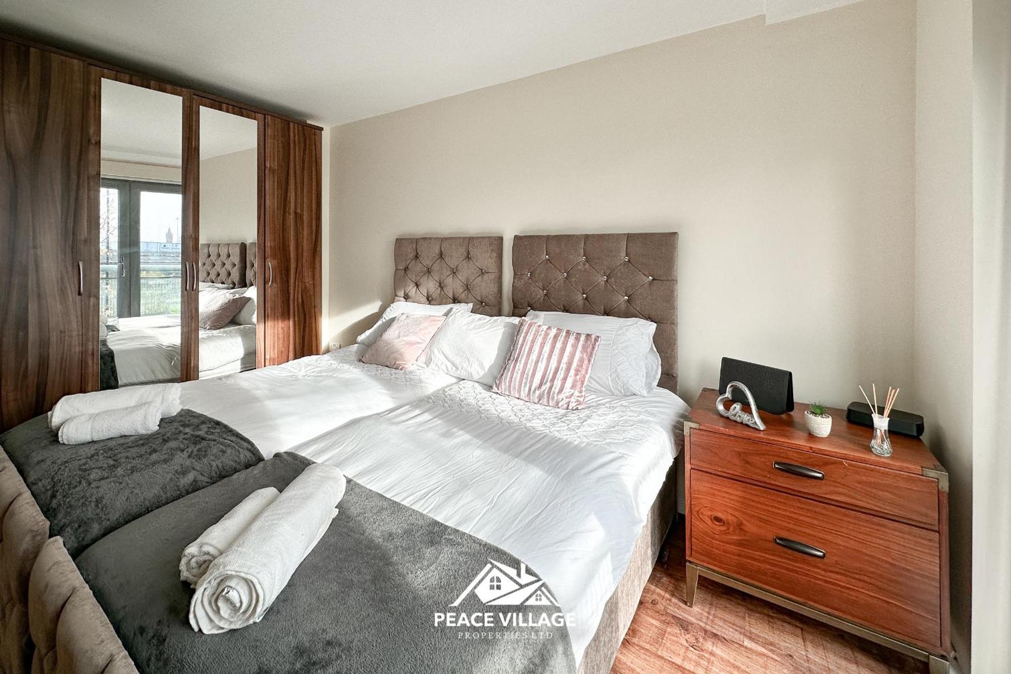 Ashton Co-Living - Private Room Self-Cater Manchester Buitenkant foto